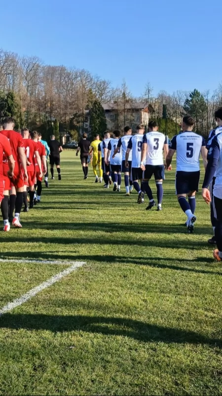Stal-Śrubiarnia prowadzi na Żywiecczyźnie – młodzież i ambicje kluczem do sukcesu