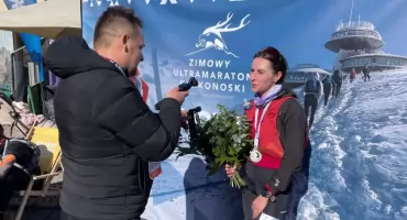 Wielki sukces Justyny Kocoń z Ujsół w Zimowym Maratonie  Karkonoskim !