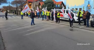 Pracownicy Hutchinsona w Bielsku-Białej i Żywcu otrzymają podwyżki – efekt długotrwałych negocjacji i protestów