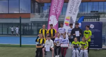 Uczniowie ZSB-D z Żywca z medalami na Letnich Igrzyskach OHP w Katowicach