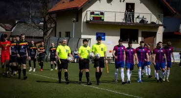 Podhalanka Milówka pewnie pokonuje Wisłę Strumień na wyjeździe.