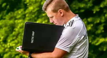 Sebastian Gruszfeld wraca do Borów Pietrzykowice!