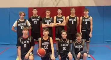 Letnie warsztaty koszykówki w Żywcu zapraszają młodych sportowców