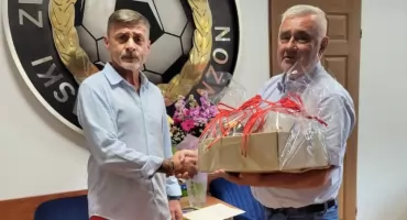 Adam Kryger doceniony przez Śląski ZPN za zaangażowanie i sukcesy w oldbojach