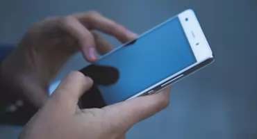 Nowe przepisy o telefonach w szkołach podstawowych zaczynają obowiązywać od września