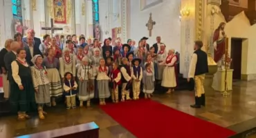 Uroczysta Msza w Rajczy ku czci Królowej Kazimierzowskiej z udziałem gości z Włoch