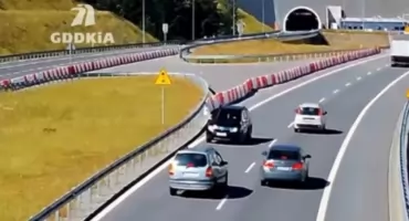 Niebezpieczne manewry kierowców na S1 między Węgierską Górką a Milówką