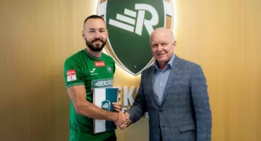 Piotr Ceglarz powraca do Rekordu Bielsko-Biała po 16 latach na boiskach centralnych