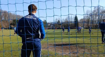 Stal-Śrubiarnia Żywiec rozpoczęła letnie sparingi z cennymi lekcjami na boisku