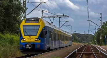 Brak zgody Małopolski opóźnia bezpośrednie pociągi z Zwardonia do Krakowa