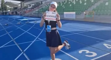 Laura Cichowska z MKS Żywiec walczy o medale na mistrzostwach Polski U20