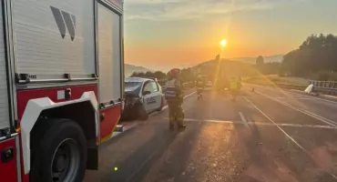 Groźne zdarzenie na drodze S1 w kierunku Lalik utrudnia ruch rano